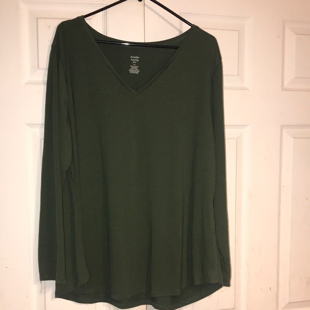 NWOT Women's V-Neck Top